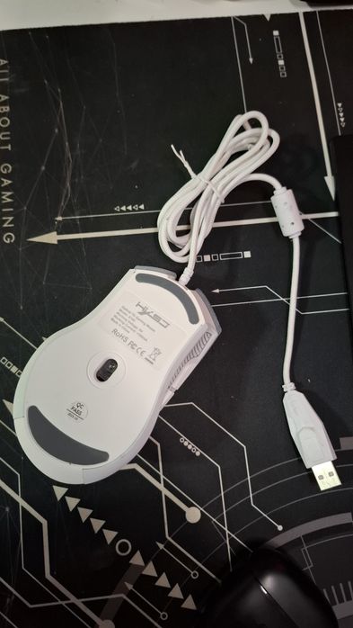 Se vinde mouse impecabil