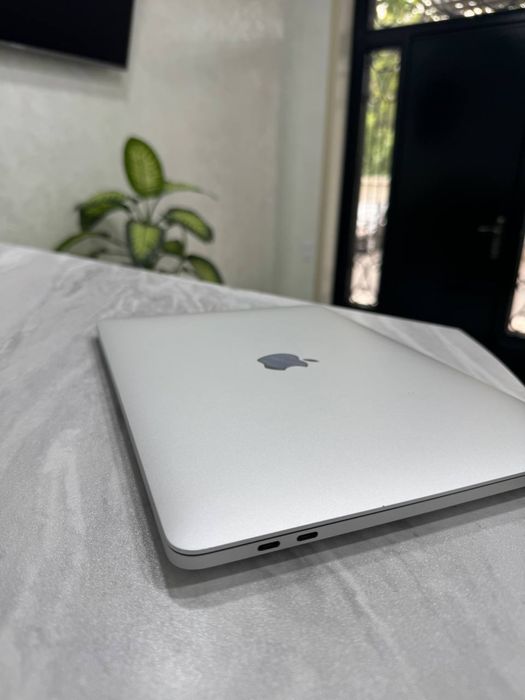 Macbook pro M1 512