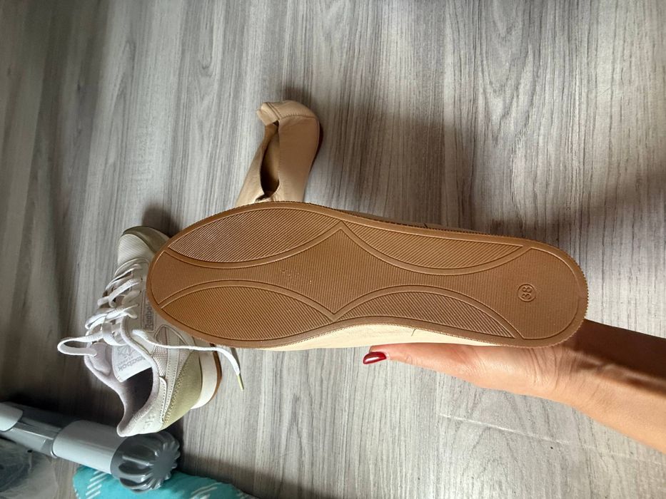 Продам новые мокасины