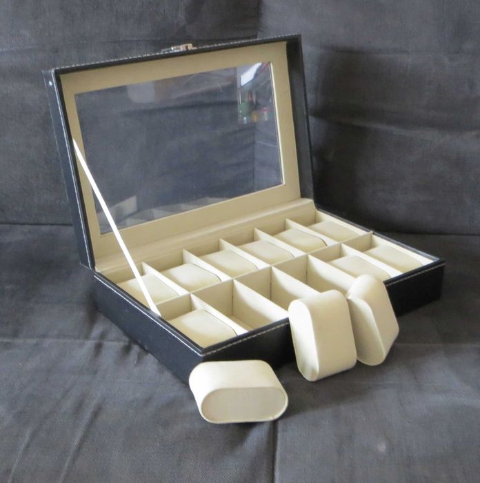 Кутия за часовници или бижута с 12 отделения