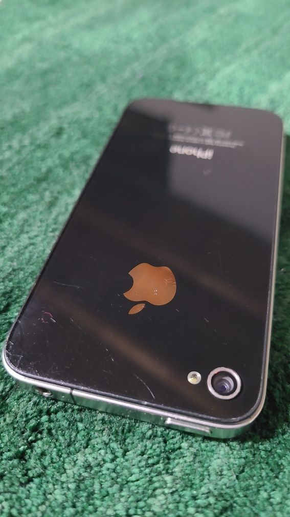 IPhone 4 ideal holatda