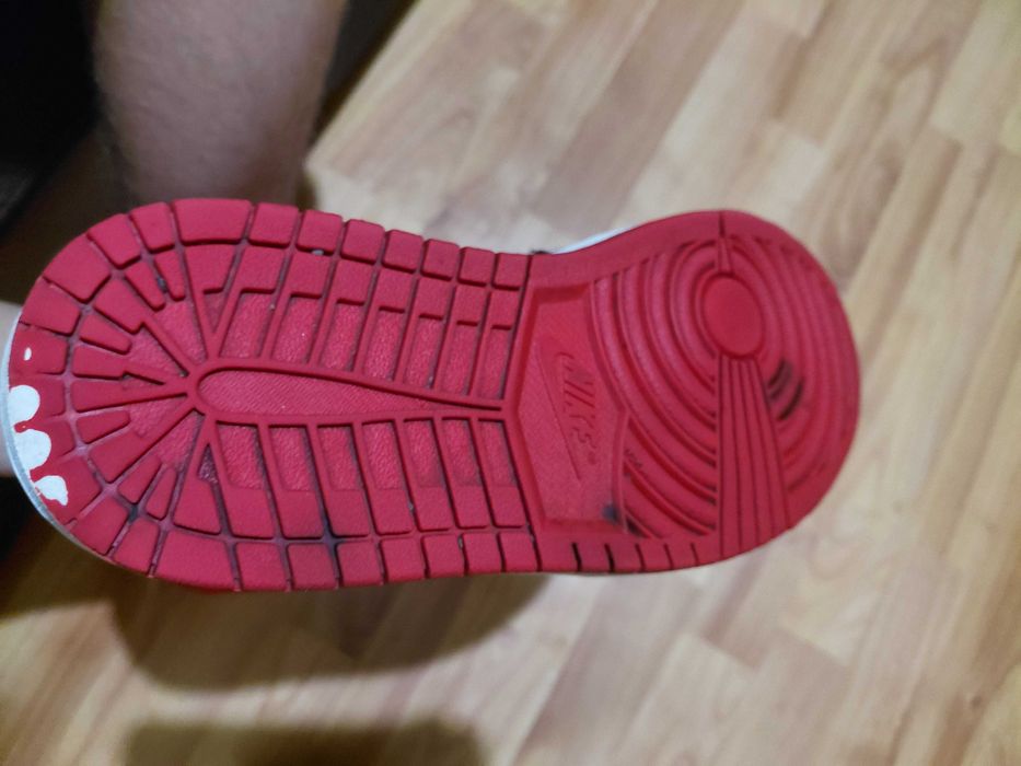 Jordan 1 High og satin bread