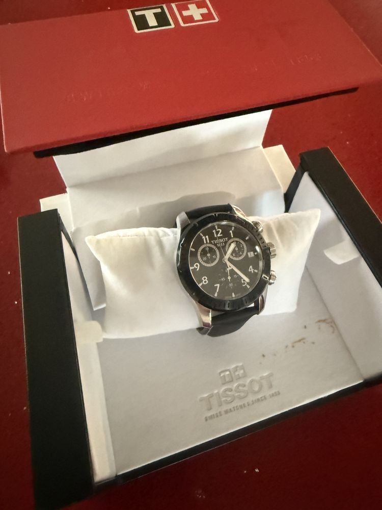 Tissot оригинален часовник