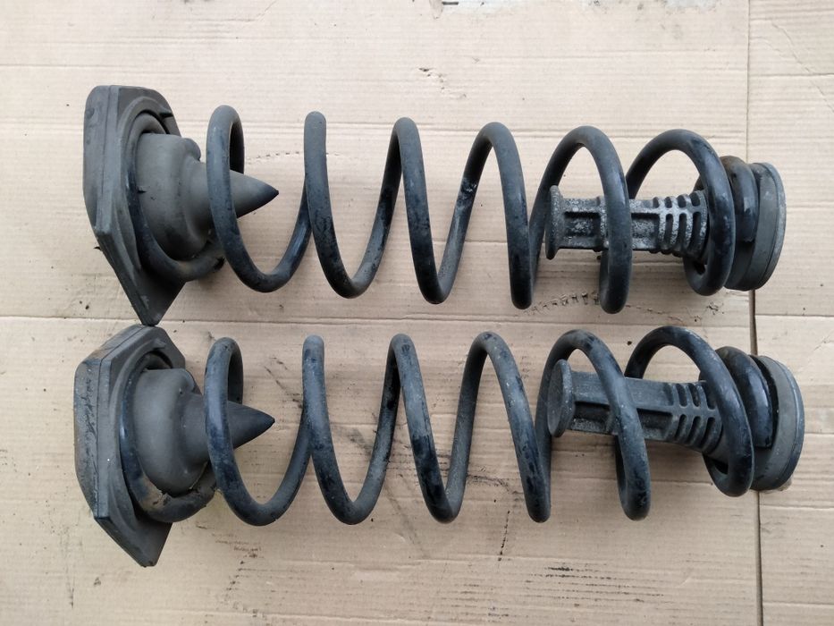 Arcuri spate Renault Megane 3  1,5 dci