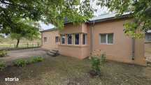 Casa Com Carligele sat Dalhauti