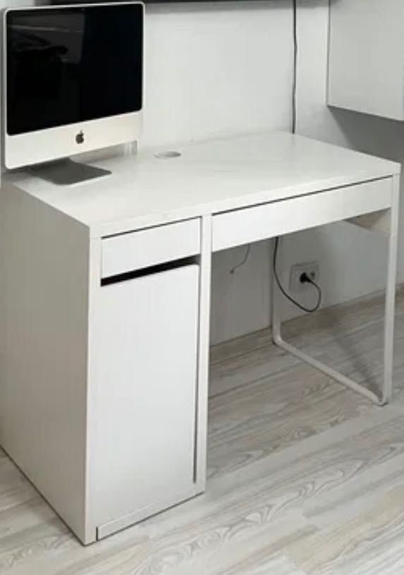 Birou Ikea 200 lei