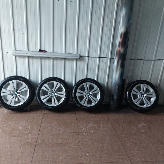 Продам диски на BMW . R17