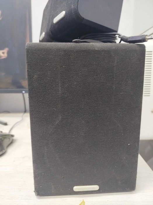 Продается сабвуфер microlab