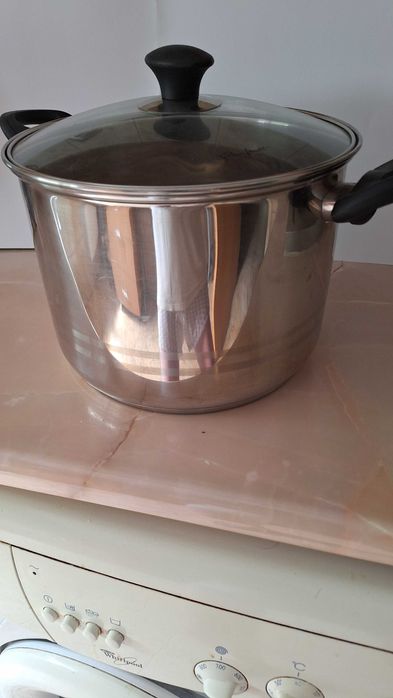 Oala din inox,marca LAMART.