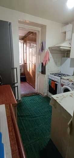Продаю 3х комн 2эт 5эт  Чиланзар 26 квартал кирпич 2х6