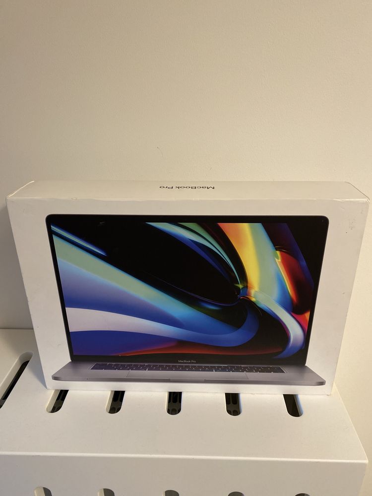 Mac book pro 16 i7/16/512  2019.Cititi anuntul