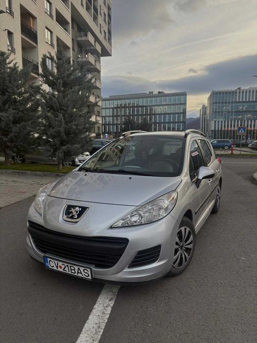 Peugeot 207 SW – 131.000 km – Trapa panoramică – Mașină foarte fiabilă