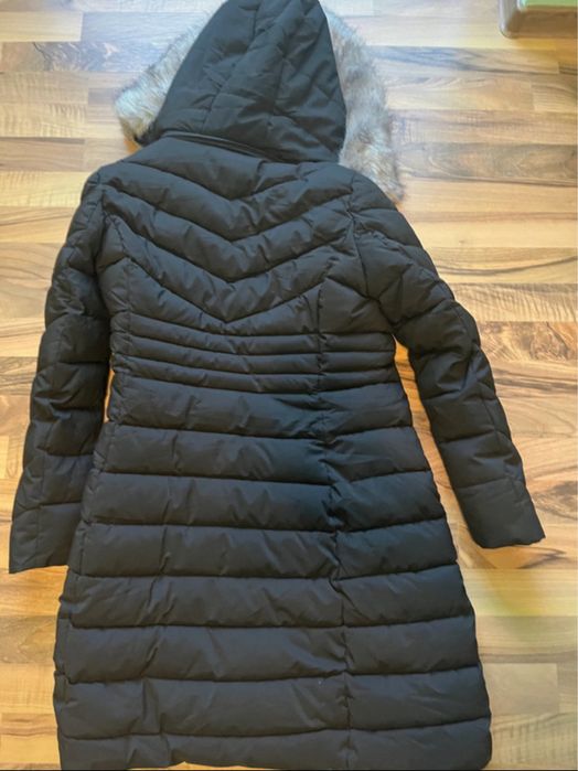 Geaca iarna dama marime S  sau un M mai mic!