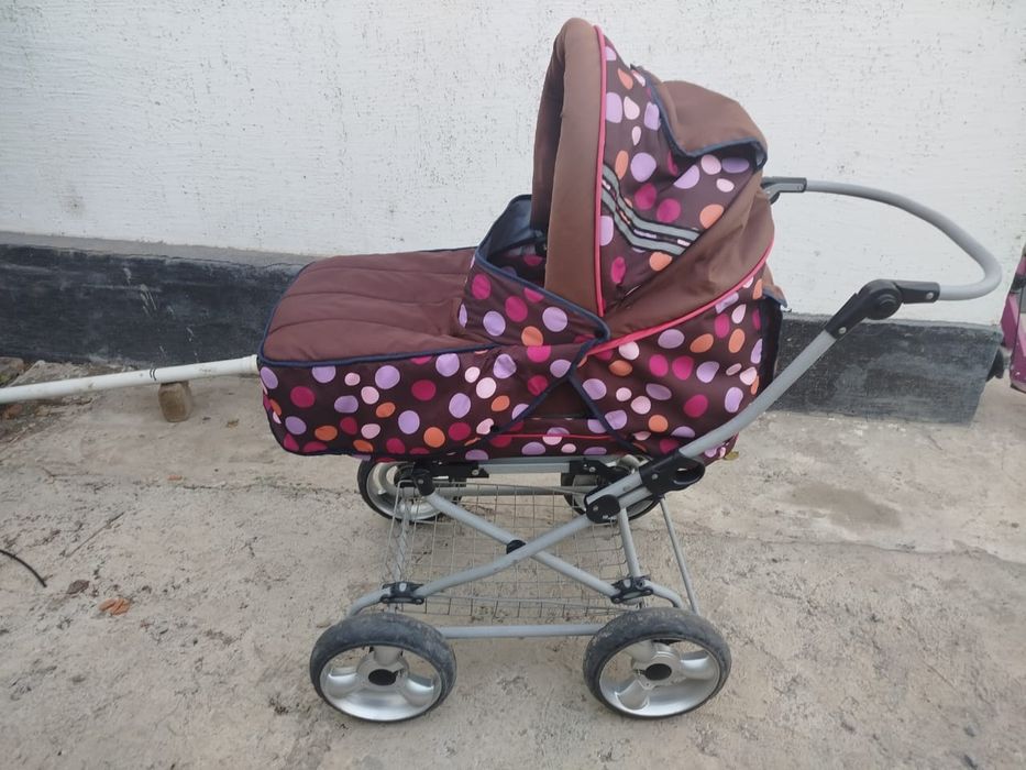 Продам детскую коляску