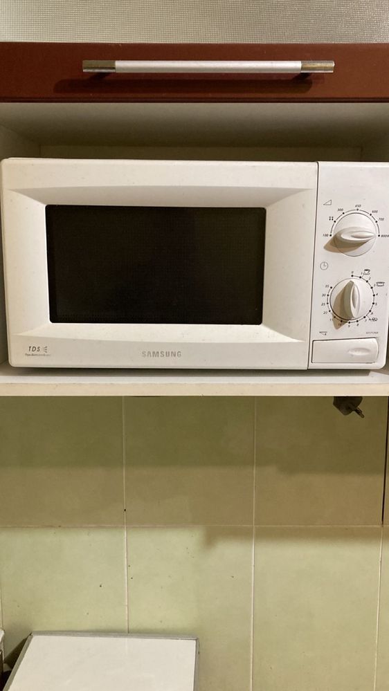 Продам микроволновку