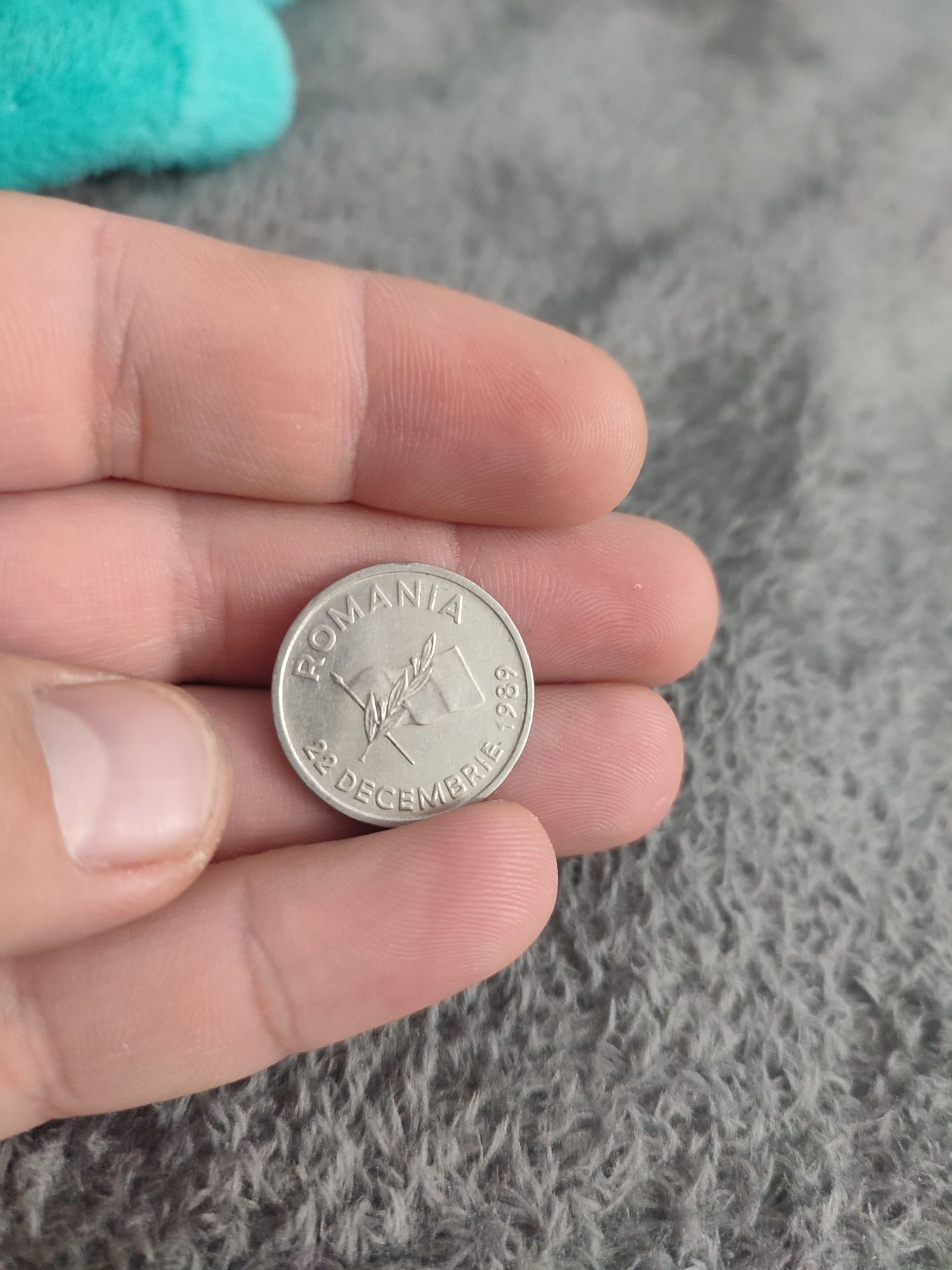 Vând bacnote românești+ monede