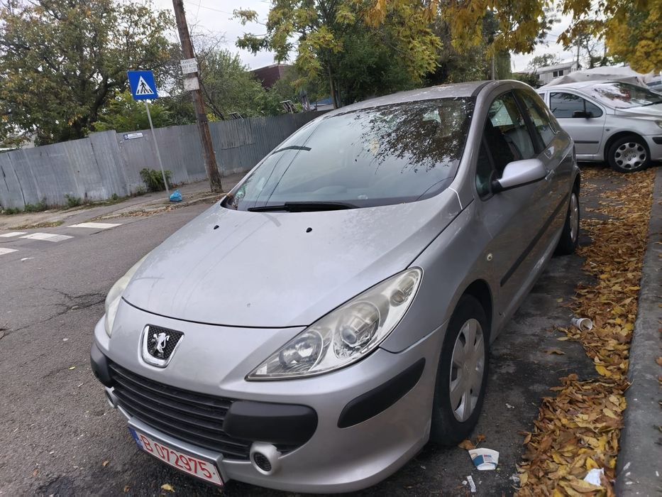 Vând Peugeot 307 1.4benzina