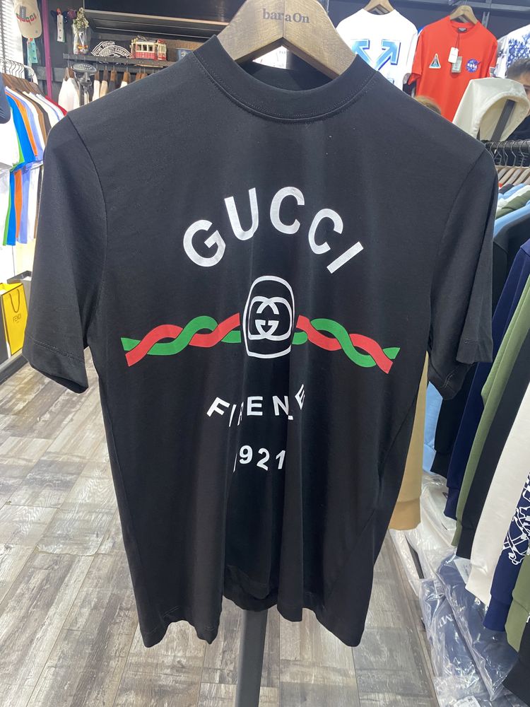 Tricou gucci calitate superioara