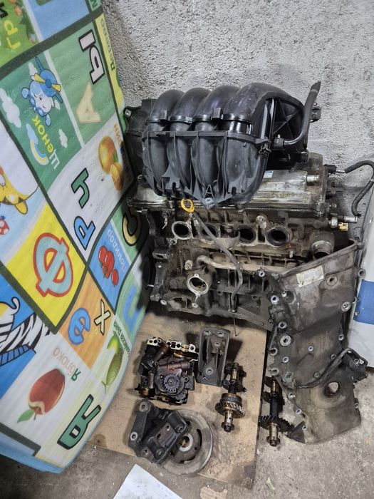 Продам двигатель тойота 2.4 в разобранном состоянии на запчасти