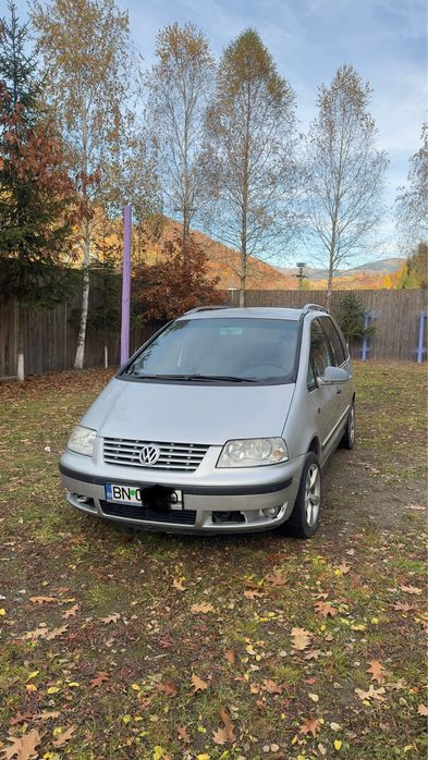 VW Sharan 1.9 TDI 116 CP an 2005 4x4 7 locuri
