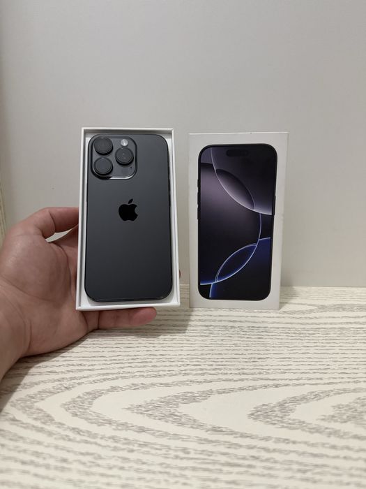 Iphone 16 Pro 256 gb Black Titanium