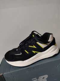 New balance 5740 black