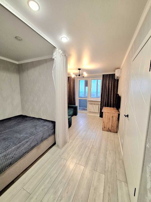 Продаётся 1 комн. квартира, район Универмаг