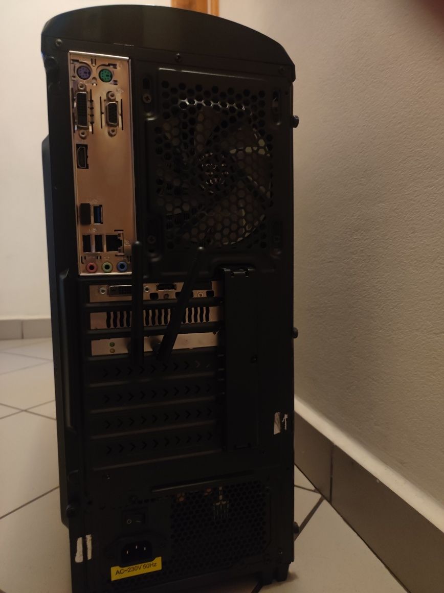 Pc gaming i5 10400f gtx1650 super