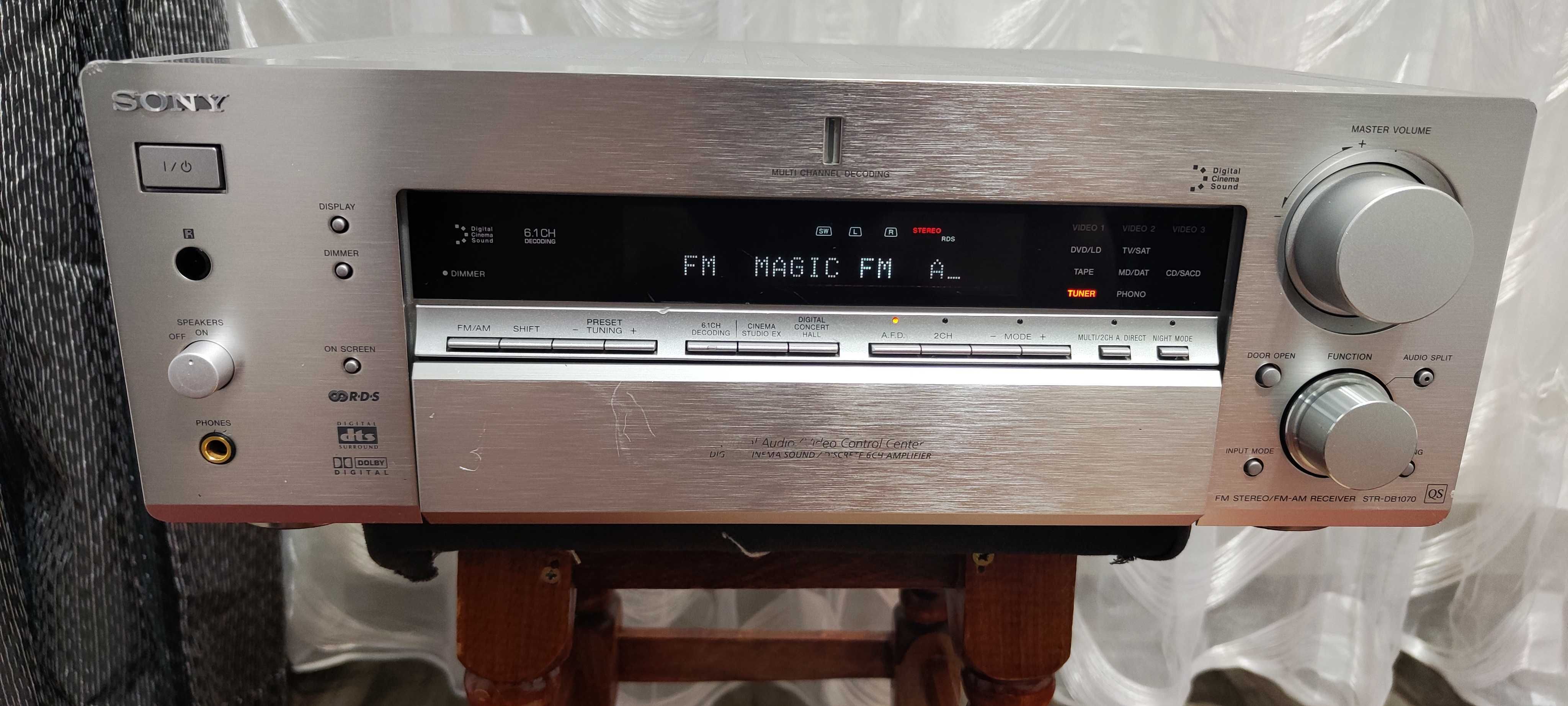 Amplificator Audio Sony STR-DB1070 QS Statie Audio Amplituner