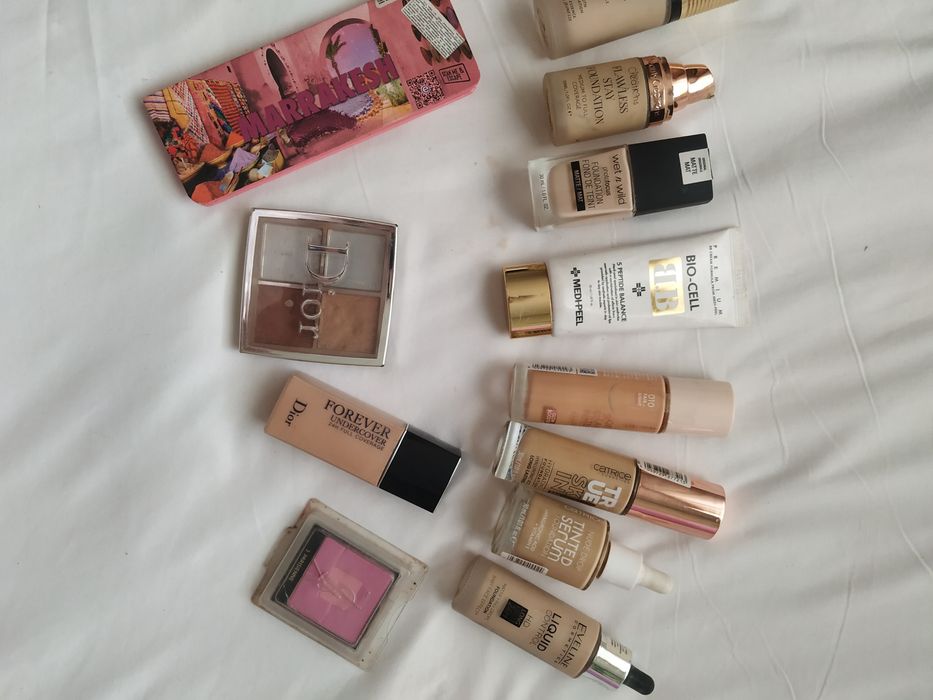 Продам декоративную косметику