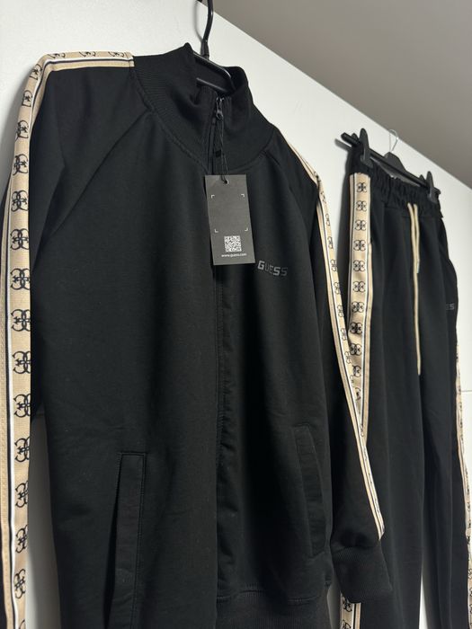 Compleu Guess negru M