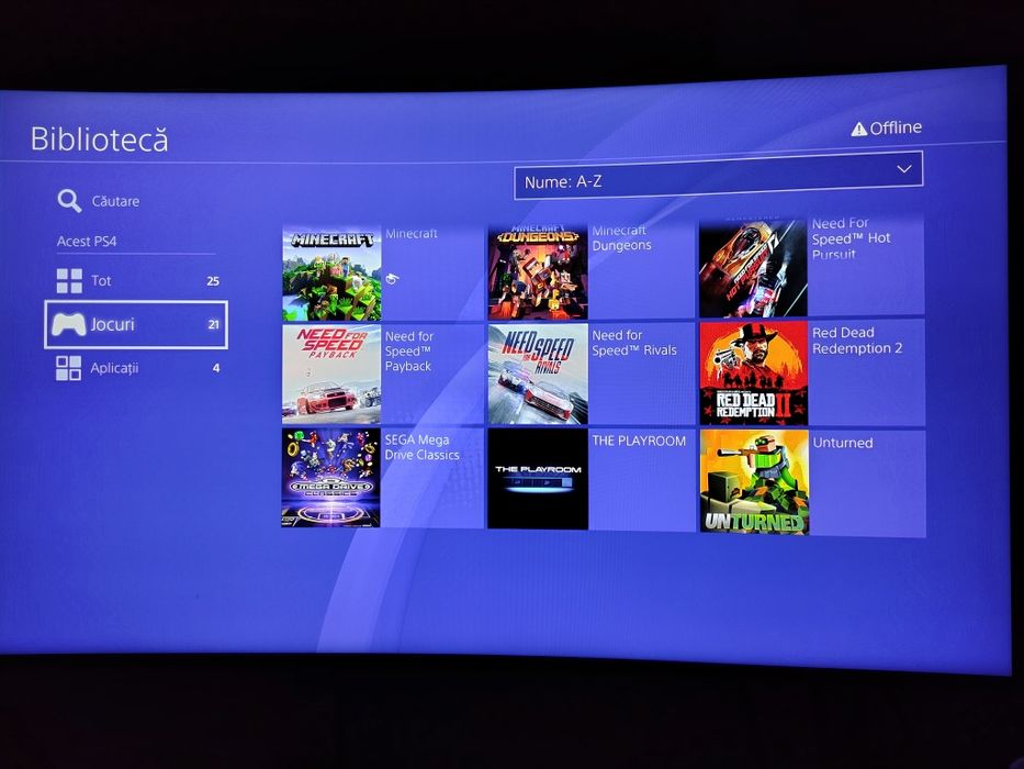 Joc Ps4 pro modat 20 jocuri toate accesoriile.