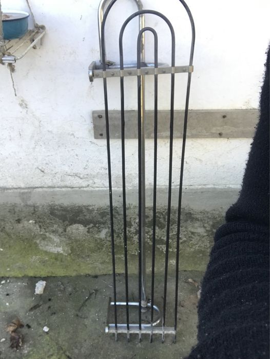 Ретро закачалка за 50лева голяма.Почти нова.