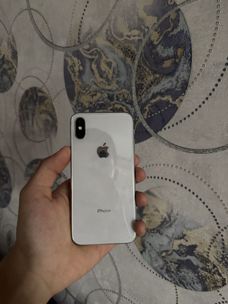 iPhone x с хорошим состаянием