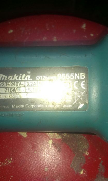 De vinzare Makita 9555nb