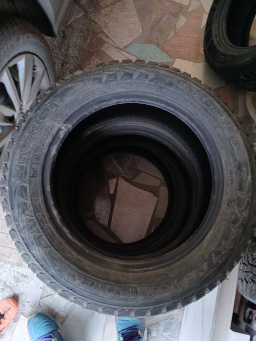 Продам шины зимние 185/65 r15