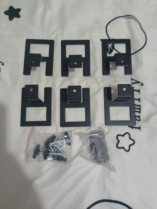 Set 6 suporturi antialunecare pentru saltea