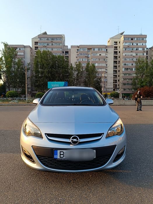 Opel Astra J Enjoy 1.6 CDTI