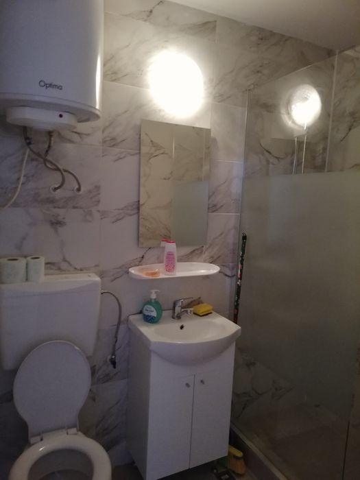 Închiriez garsoniere confort 1 în regim hotelier