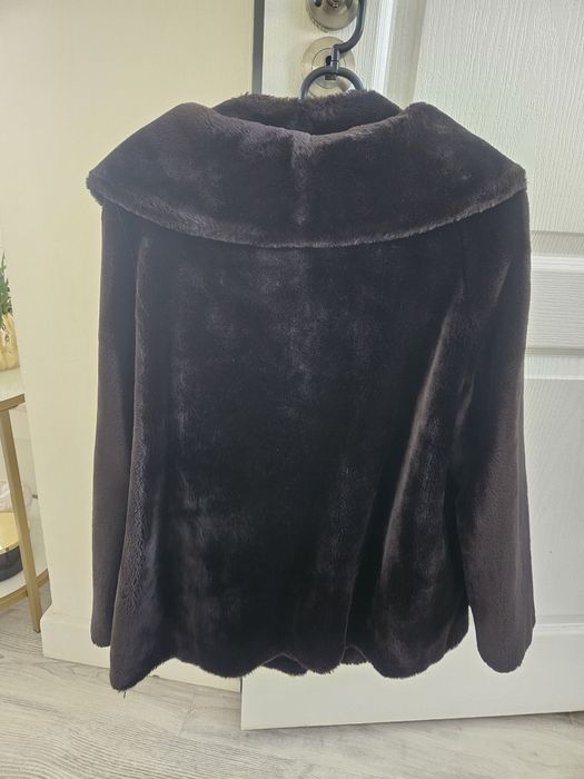 Blana artificiala elegantă