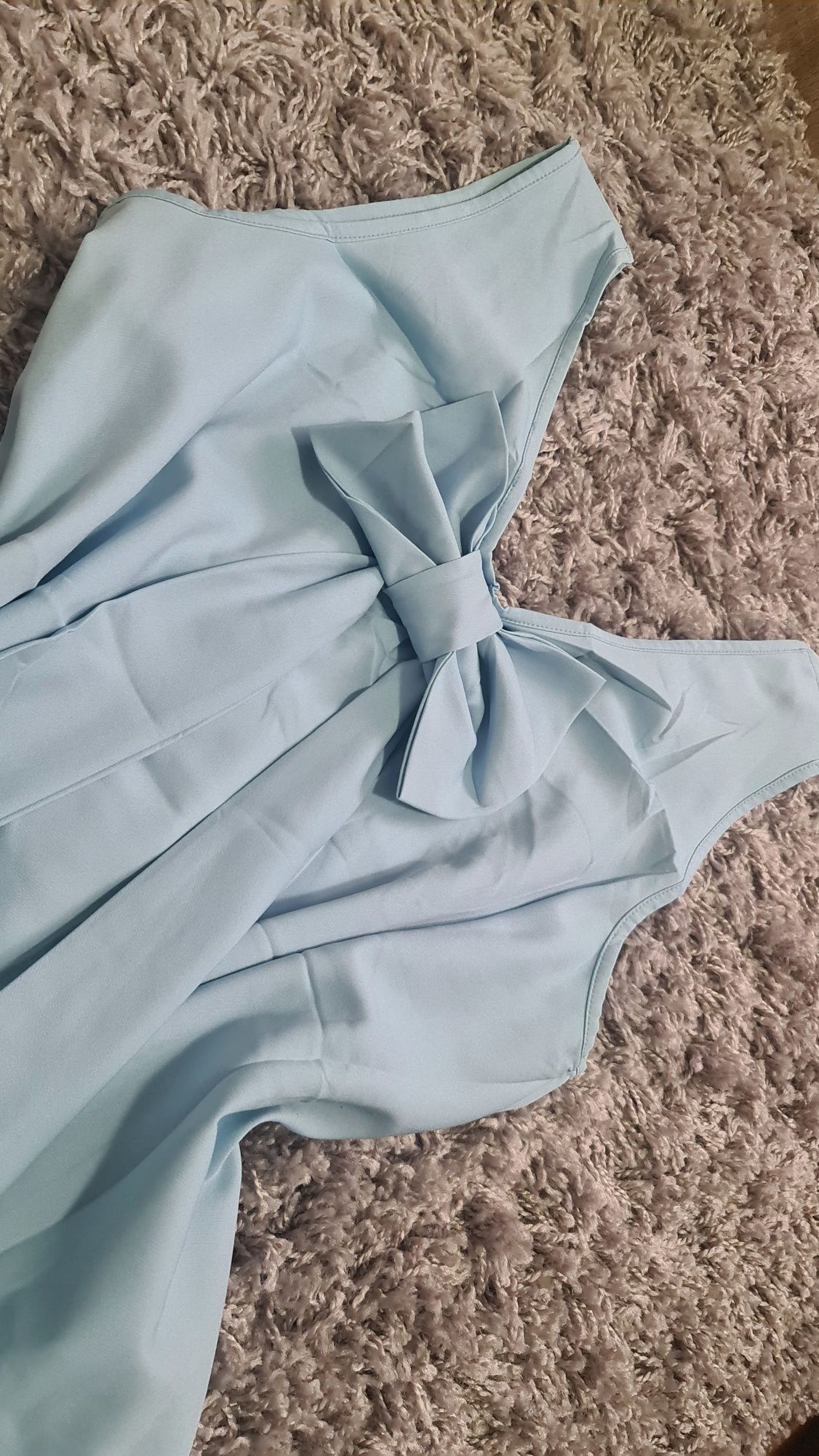 Vând rochie de ocazie bleu mărime 40-48