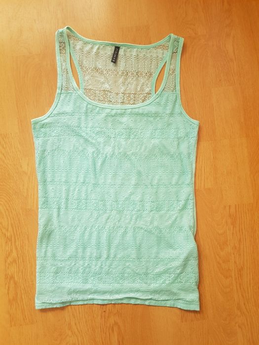 Потници и блузки.