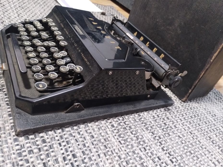 Decorațiuni Mașina de scris Germană ww-ll