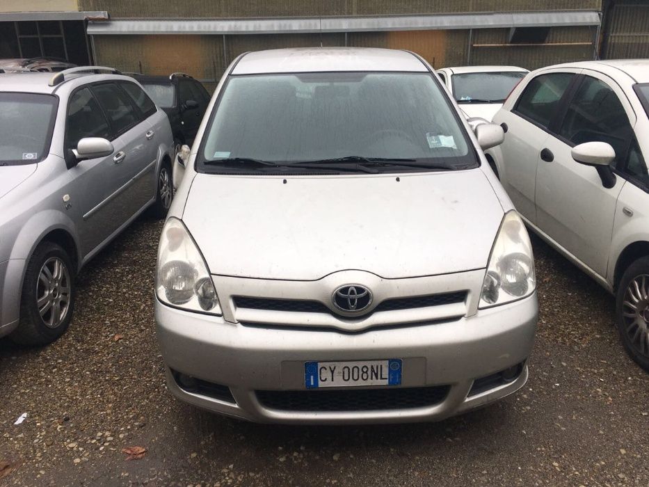 Toyota Corolla verso 2.2d-cat / Тойота корола версо 2.2 Дикат НА ЧАСТИ