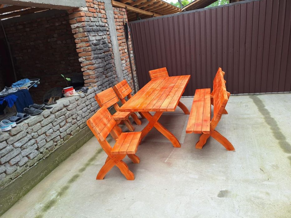 Vând mese rustice de gradina
