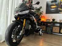 Aprilia Tuono V4 Factory UltraDark 2022
