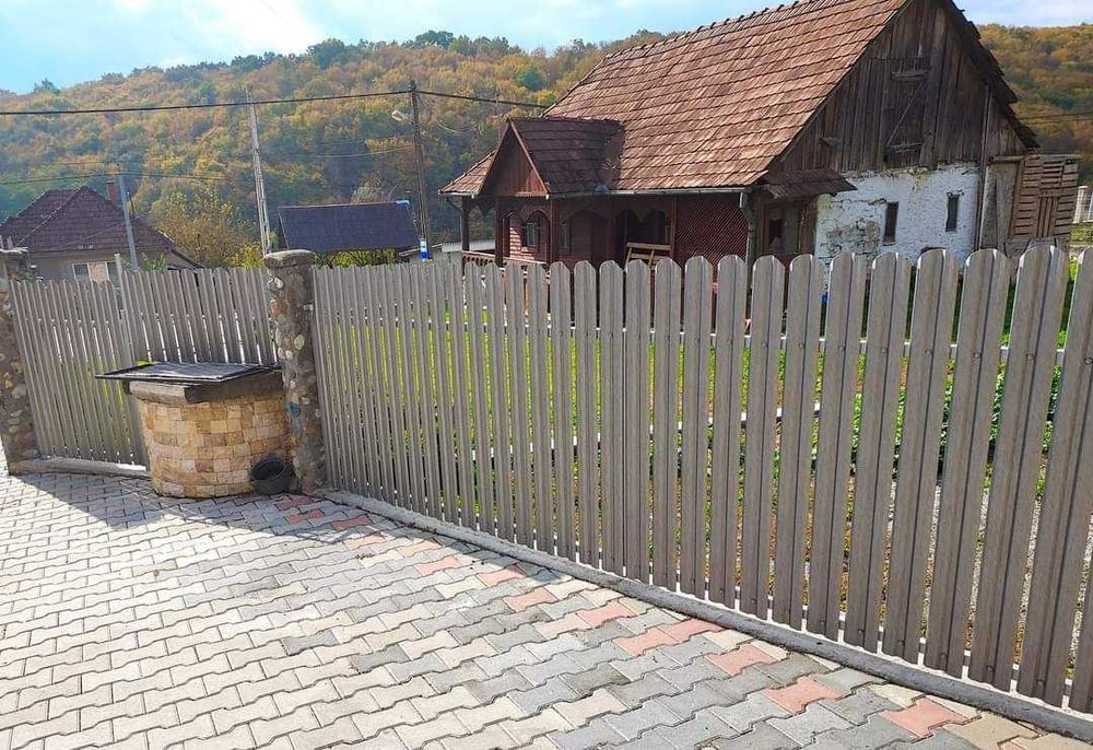 Garduri din sipca metalica, panou stil jaluzele, BCA, tabla si plasa