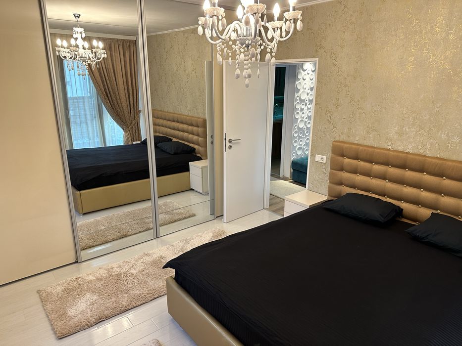 Inchiriez PENTHOUSE cu Terasa, Jacuzzi, Central, Unirii Nerva Traian