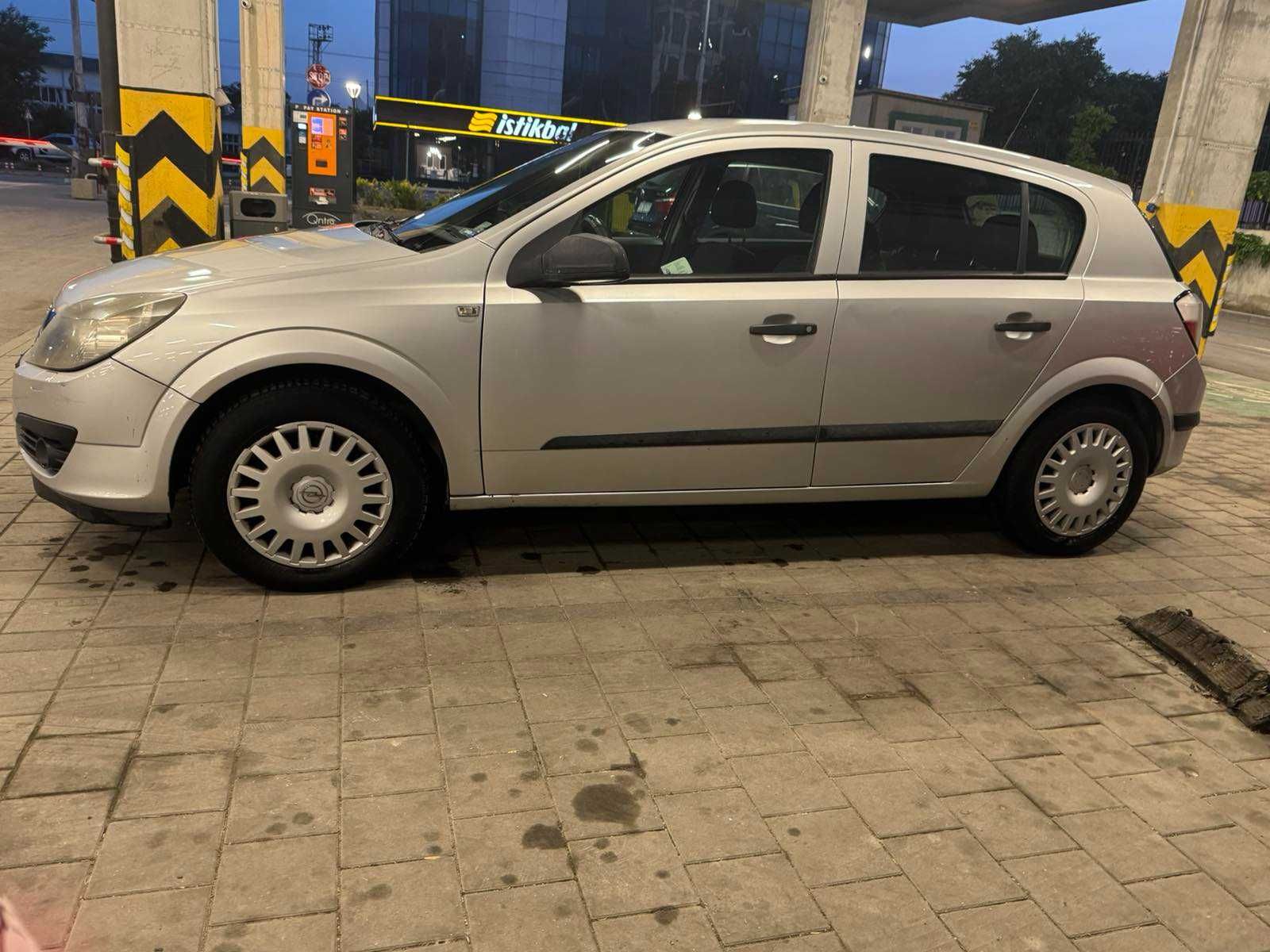Opel Astra h 1.7 CDTI Isuzo