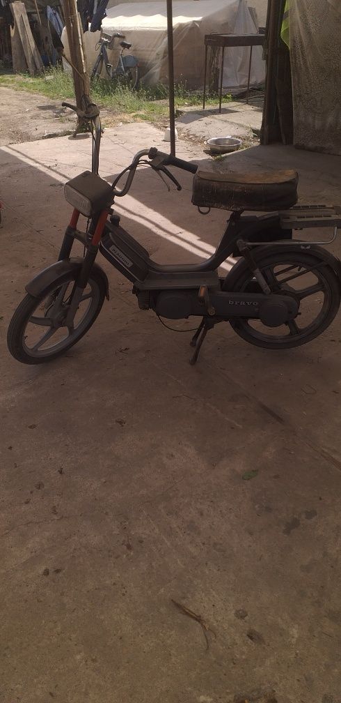 Piaggio pret neg